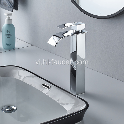 Basin mới Phòng tắm &amp; Máy trộn chìm Tap Thác nước